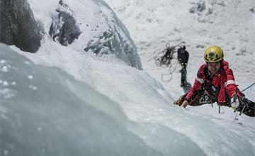 GUEST PASS | Eisklettern in Rein