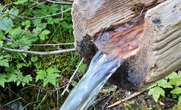 Drinking water fontain St. Johann/S. Giovanni to the Schwarzenstein Hut